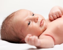 Родничок у новорожденных детей и грудничков