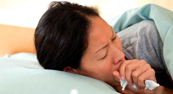 Часто проблема закупоривания дыхательного тракта состоит в том, что вырабатывается много слизи, мокроты
