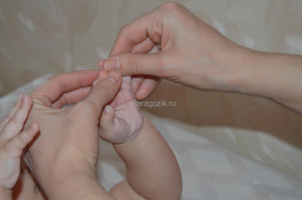 Массаж пальчиков