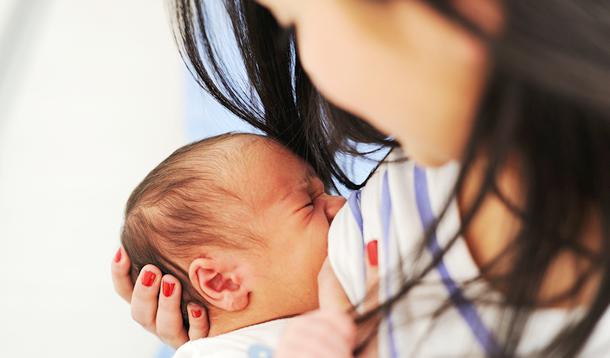 ΠΠΎΠΆΠ½ΠΎ Π»ΠΈ ΠΊΠΎΡΠΌΡΡΠ΅ΠΉ ΠΌΠ°ΠΌΠ΅