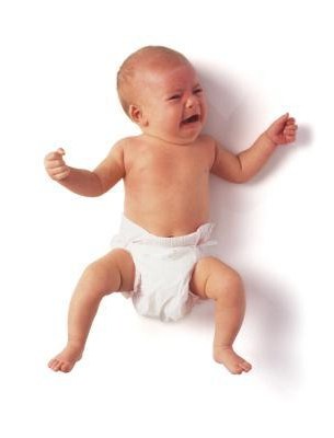 вздутие живота у новорожденных