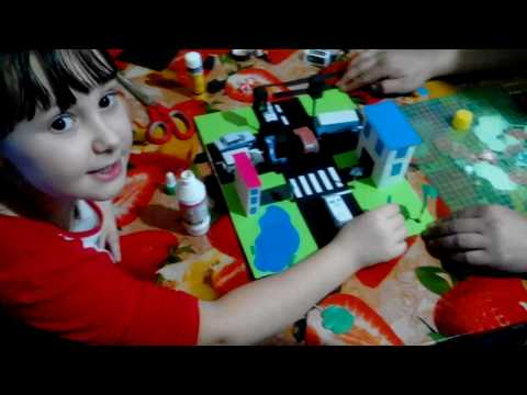 Елочные игрушки: Дорожные знаки своими руками.