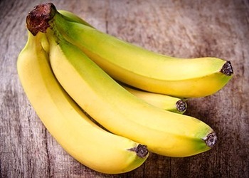 какая польза от бананов для корящей мамы