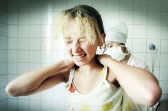 Мифы о прививках пугают родителей