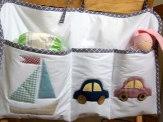 Постельное белье в кроватку для новорожденных: виды комплектов и критерии выбора