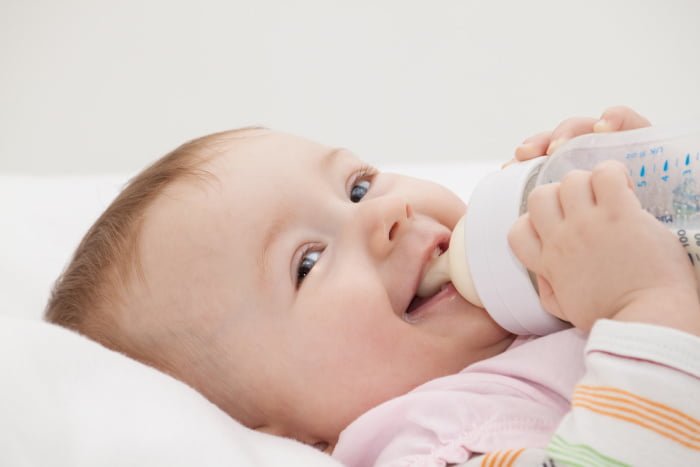 молочная смесь для ребенка перед сном
