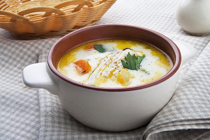 суп с плавленным сыром и курицей 