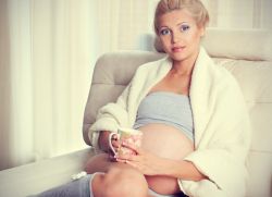 почему беременным нельзя пить кофе