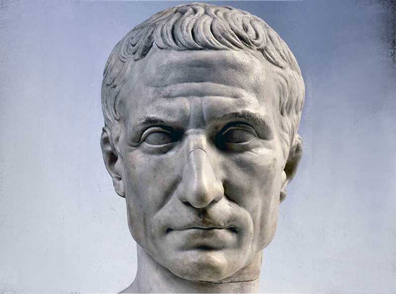Юлий Цезарь реформировал римский календарь